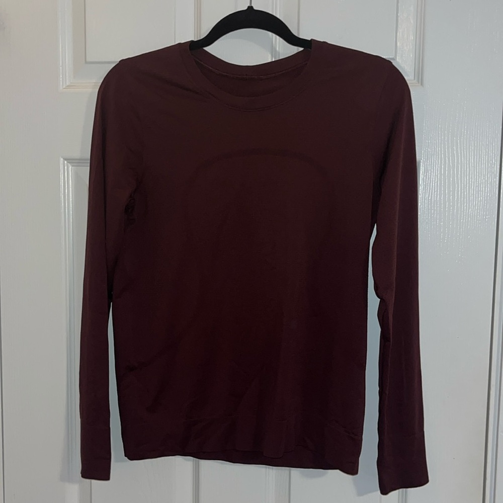 Lululemon Swiftly Tech Long Sleeve Top